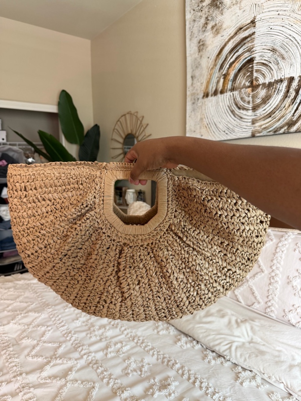 Handwoven Straw Tote Bag in Natural Tan